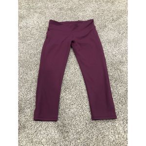 Fabletics S Seamless High Waisted Capri Legging